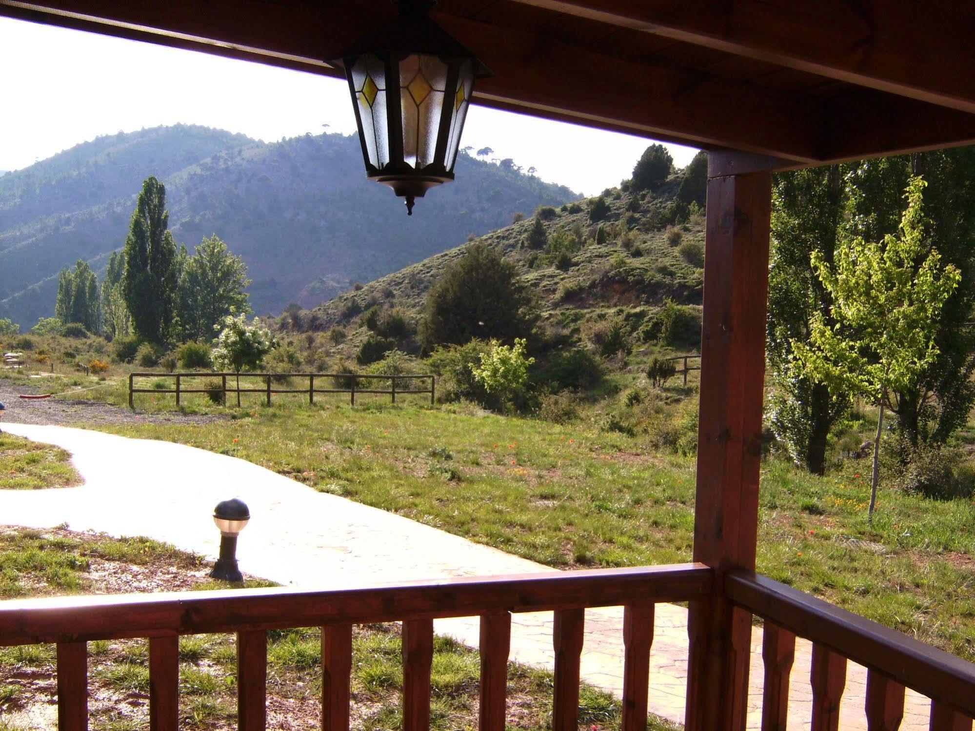 Cabanas De Javalambre Camarena de la Sierra Eksteriør bilde