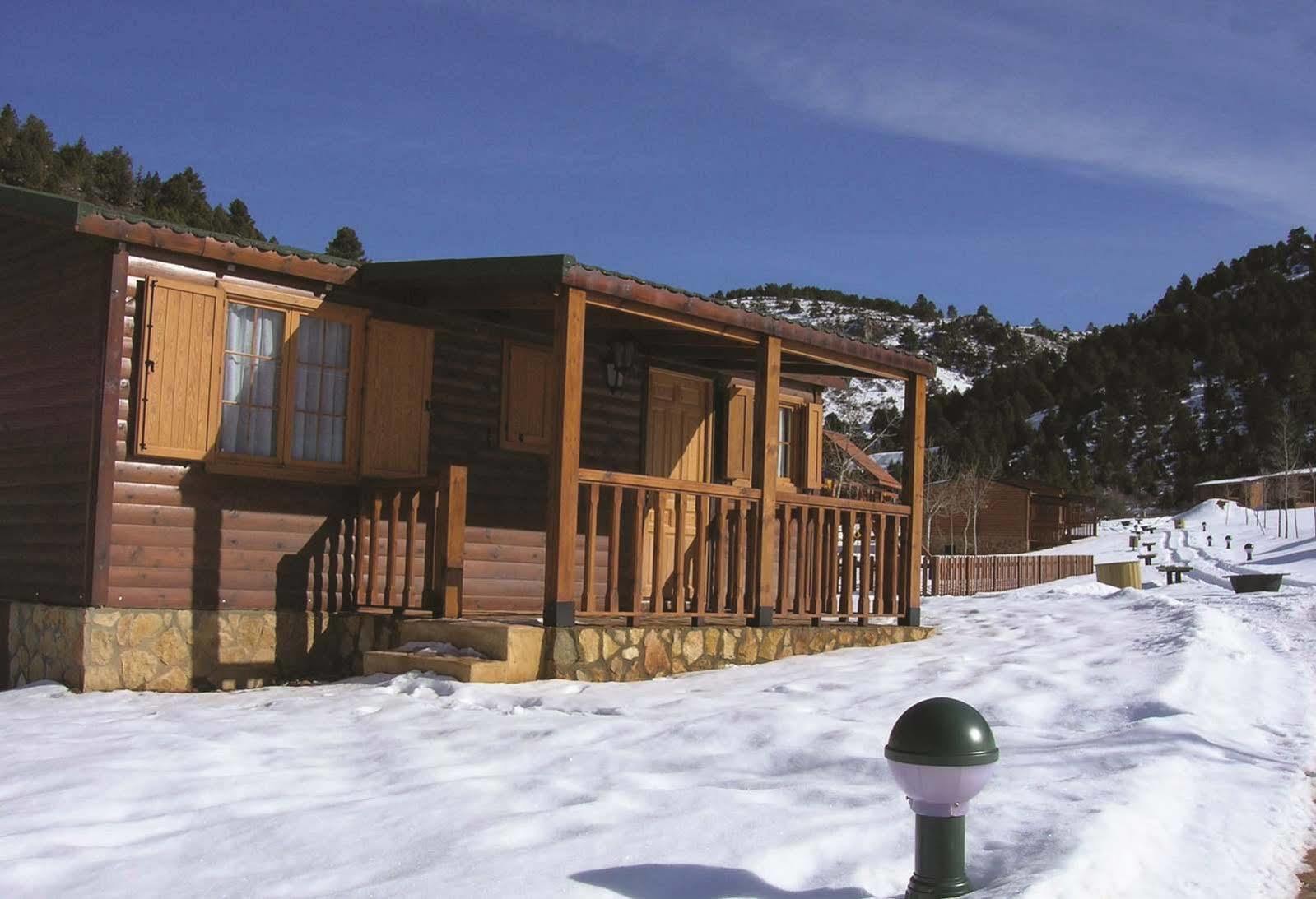 Cabanas De Javalambre Camarena de la Sierra Eksteriør bilde